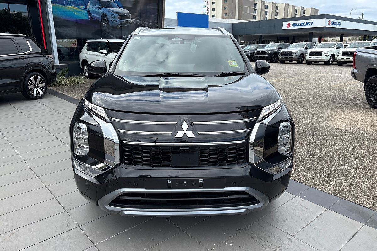 2025 Mitsubishi Outlander Exceed Tourer ZM