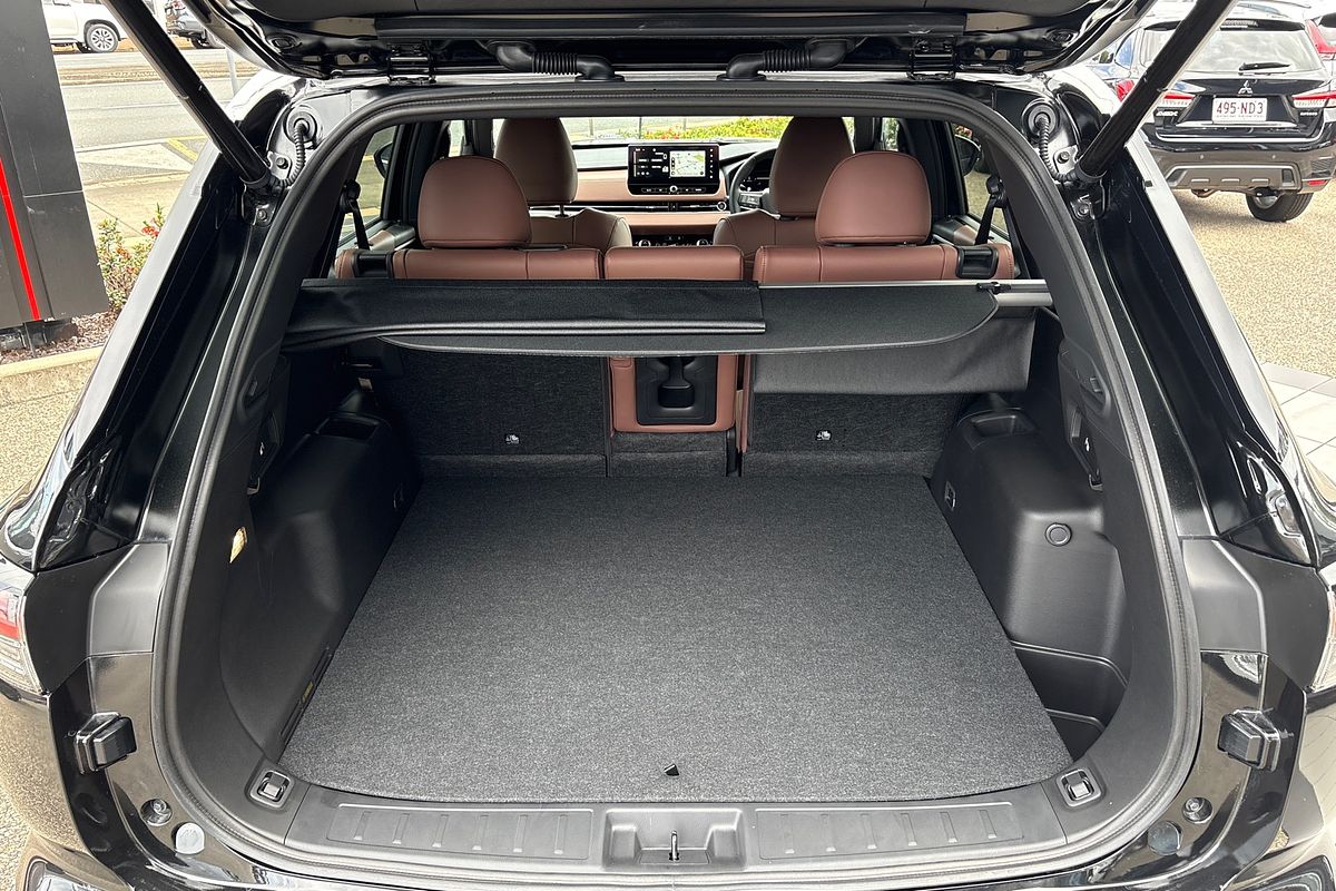 2025 Mitsubishi Outlander Exceed Tourer ZM