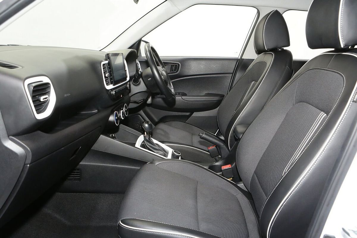 2021 Hyundai Venue Active QX.V3