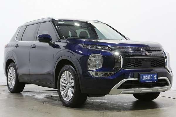 2024 Mitsubishi Outlander LS ZM