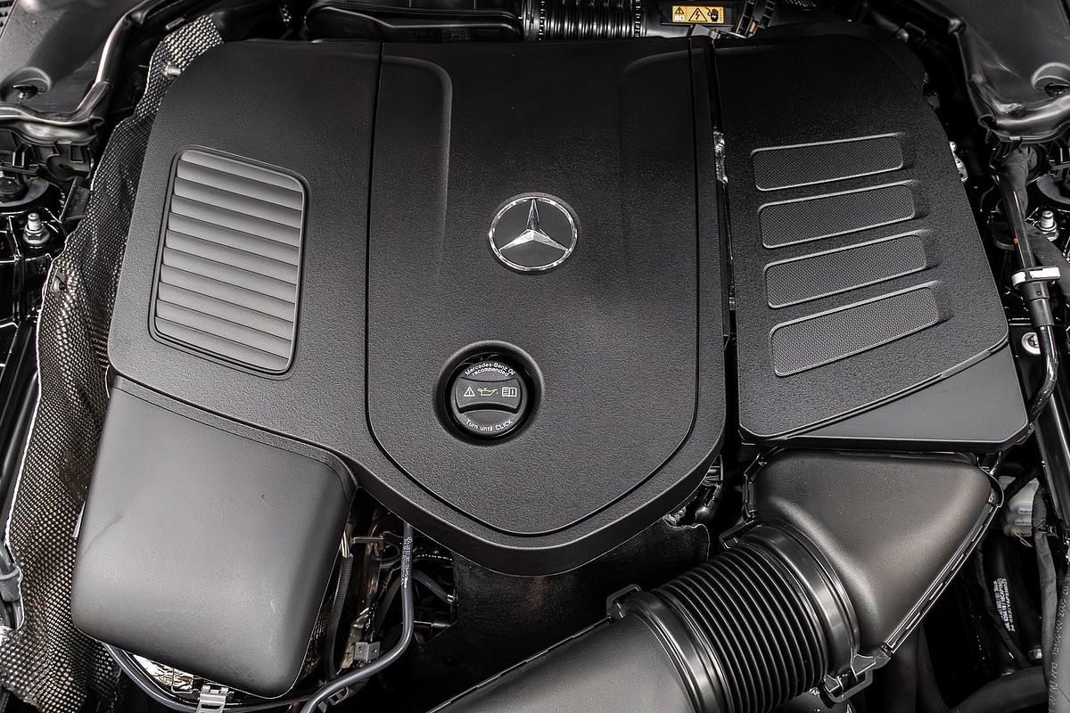 2024 Mercedes-Benz C-Class C200 W206