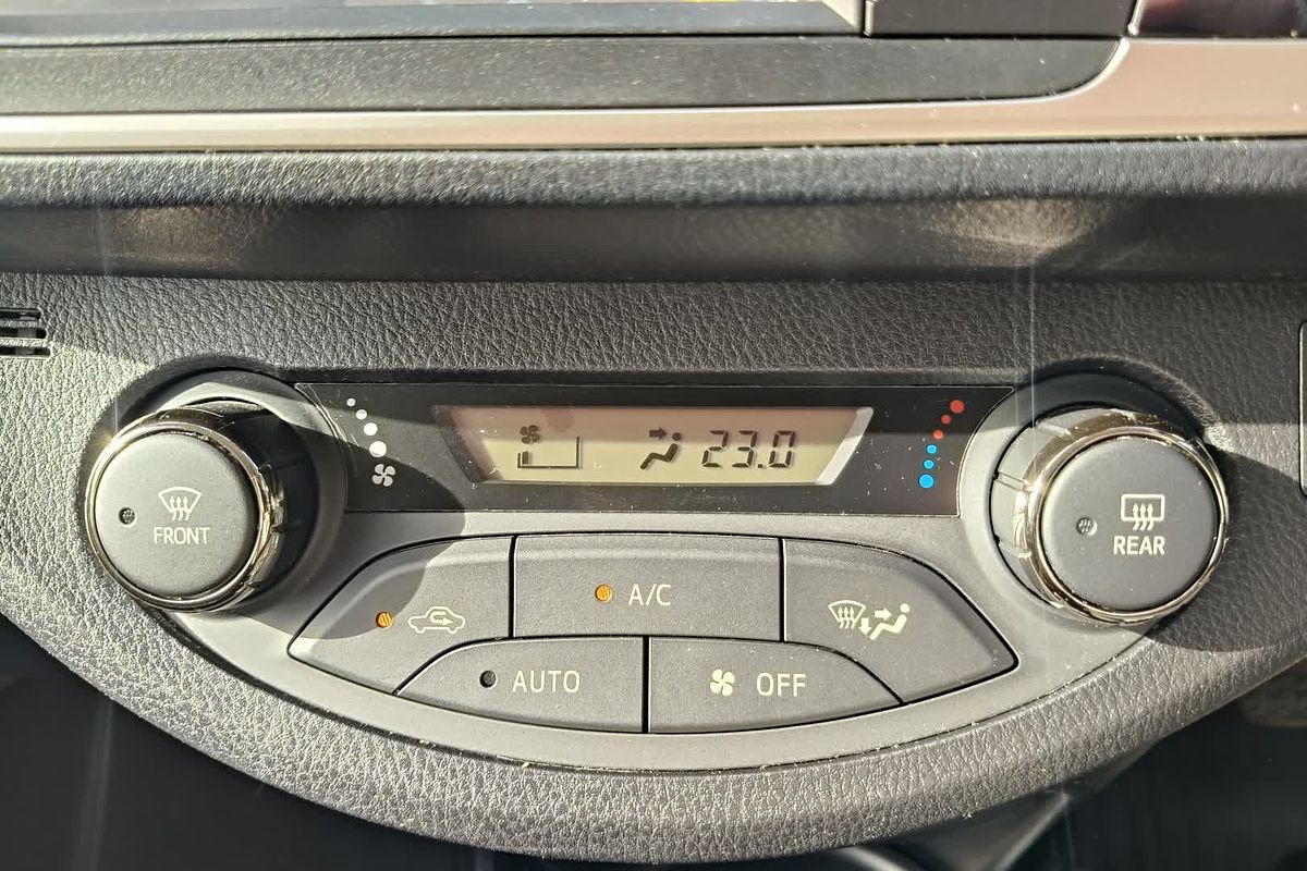 2014 Toyota Yaris ZR NCP131R