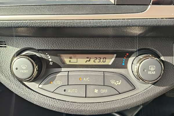 2014 Toyota Yaris ZR NCP131R