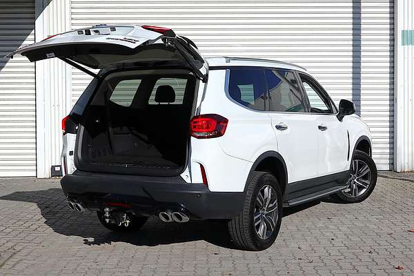 2024 LDV D90 Executive SV9A