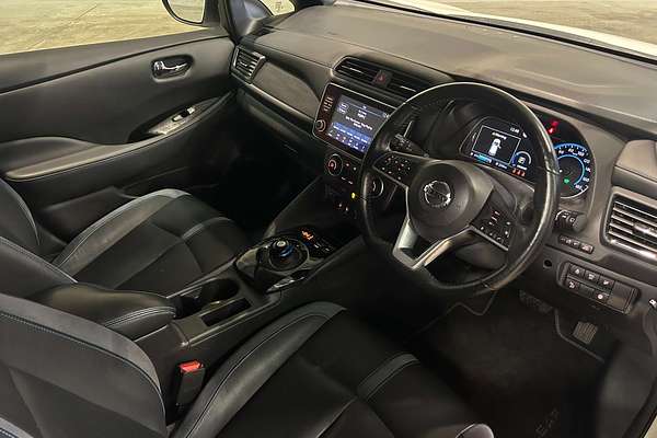 2021 Nissan LEAF e+ ZE1