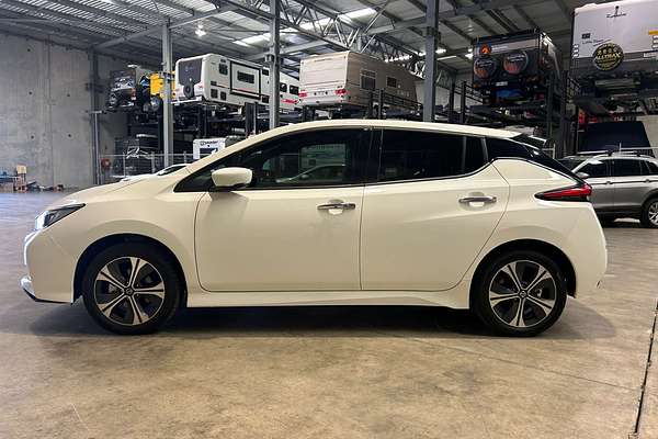 2021 Nissan LEAF e+ ZE1