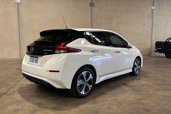 2021 Nissan LEAF e+ ZE1