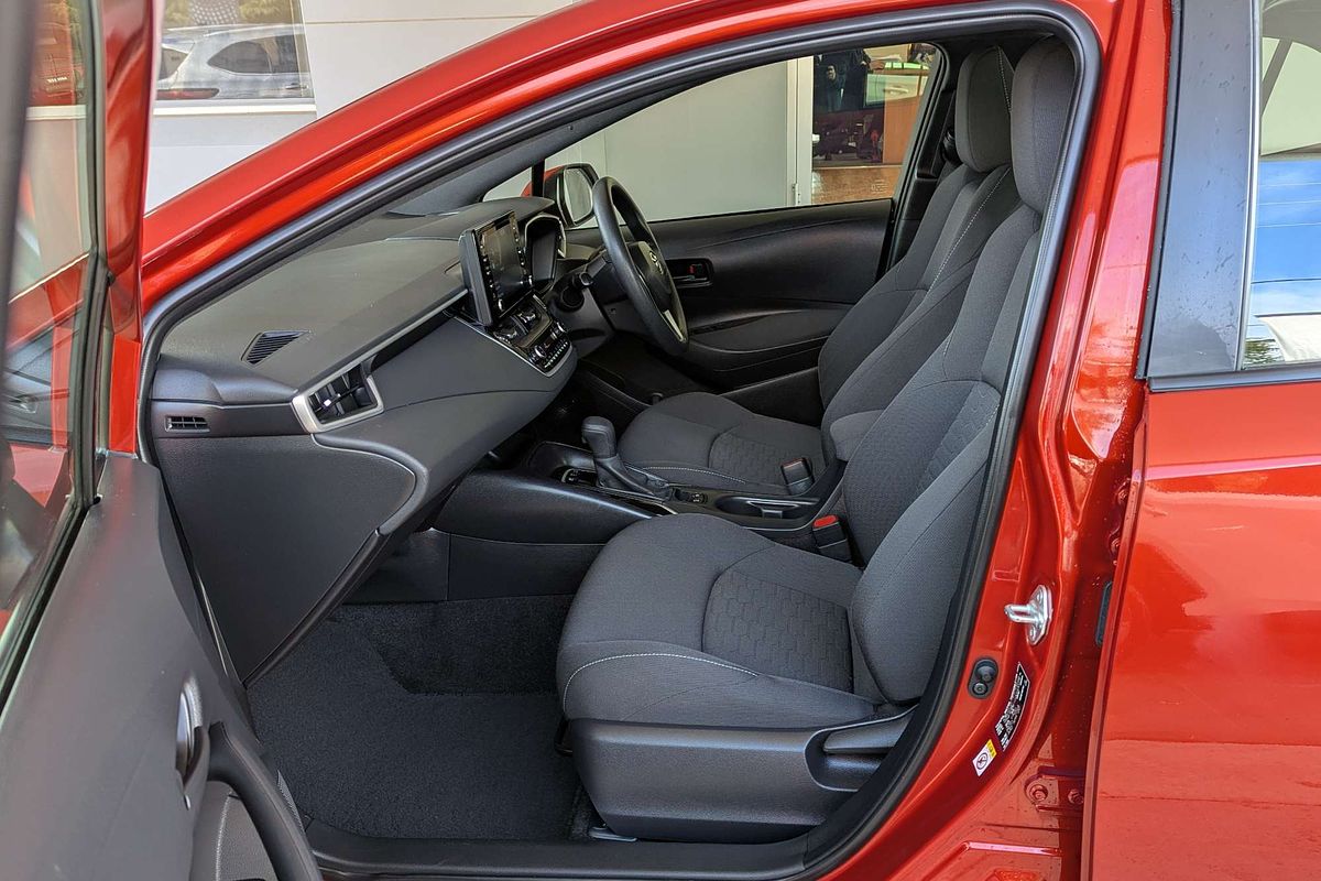 2020 Toyota Corolla Ascent Sport Hybrid ZWE211R