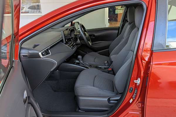 2020 Toyota Corolla Ascent Sport Hybrid ZWE211R