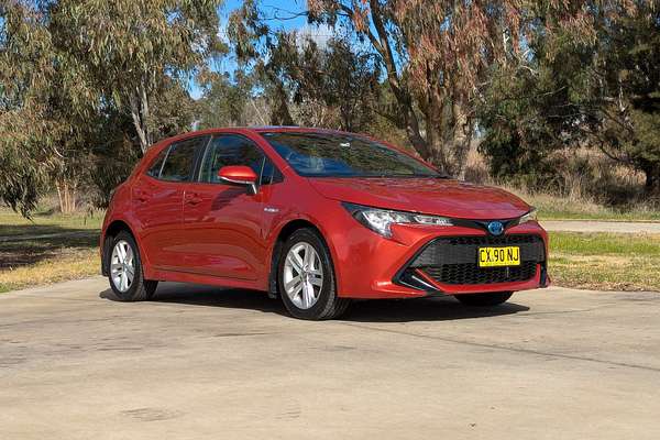 2020 Toyota Corolla Ascent Sport Hybrid ZWE211R