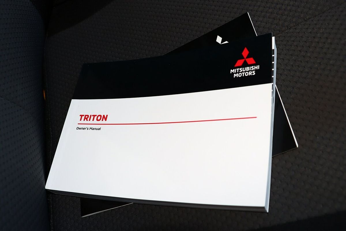 2021 Mitsubishi Triton GLX-R MR 4X4