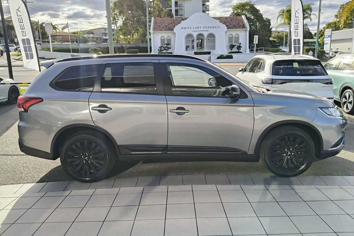 2020 Mitsubishi Outlander Black Edition ZL