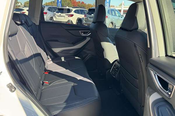 2024 Subaru Forester 2.5i S5
