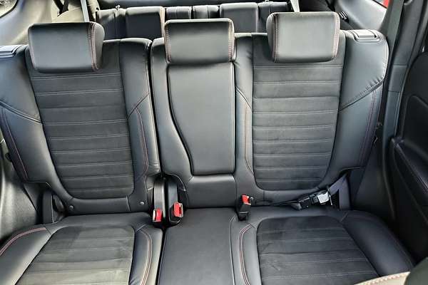 2020 Mitsubishi Outlander Black Edition ZL