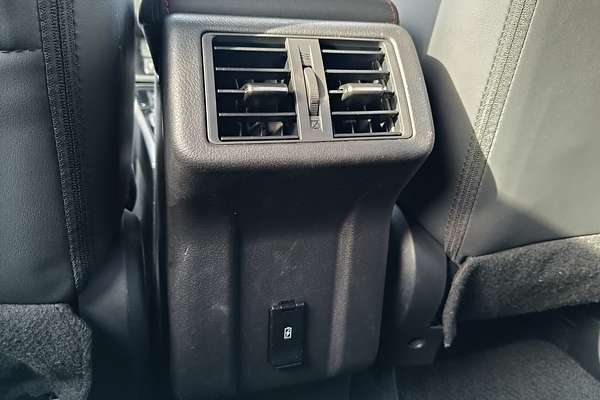 2020 Mitsubishi Outlander Black Edition ZL