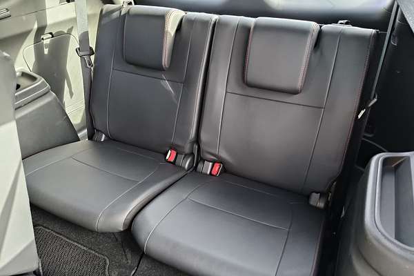 2020 Mitsubishi Outlander Black Edition ZL