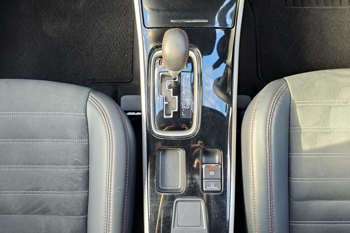 2020 Mitsubishi Outlander Black Edition ZL