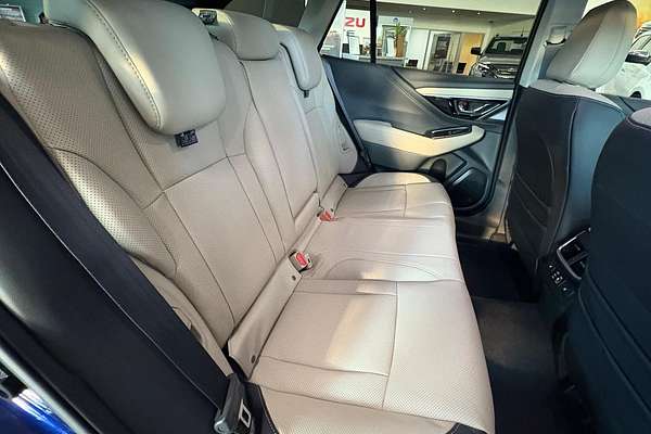 2025 Subaru Outback AWD Touring XT 6GEN