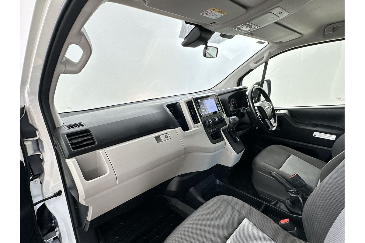 2021 Toyota Hiace GDH300R