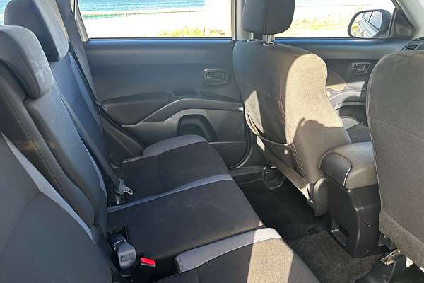 2009 Mitsubishi Outlander LS ZG