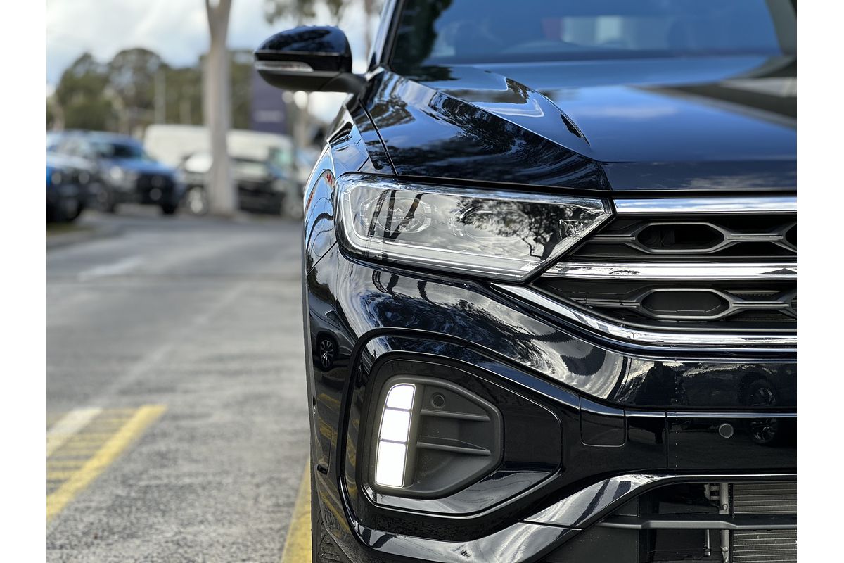 2024 Volkswagen T-Roc 140TSI R-Line D11