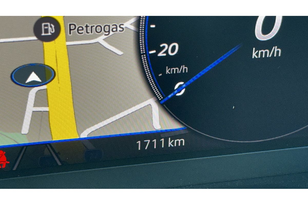 2024 Volkswagen T-Roc 140TSI R-Line D11