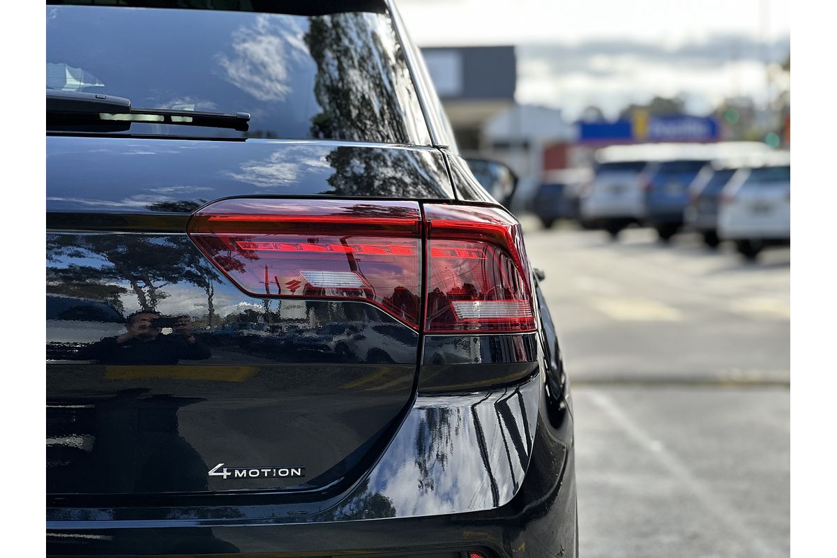 2024 Volkswagen T-Roc 140TSI R-Line D11