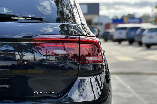 2024 Volkswagen T-Roc 140TSI R-Line D11