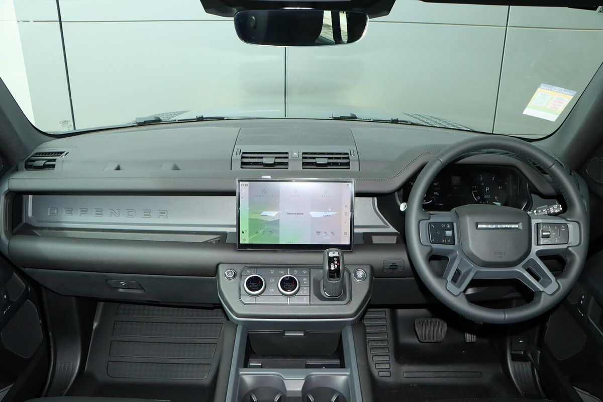 2025 Land Rover Defender 110 D350 X-Dynamic SE L663