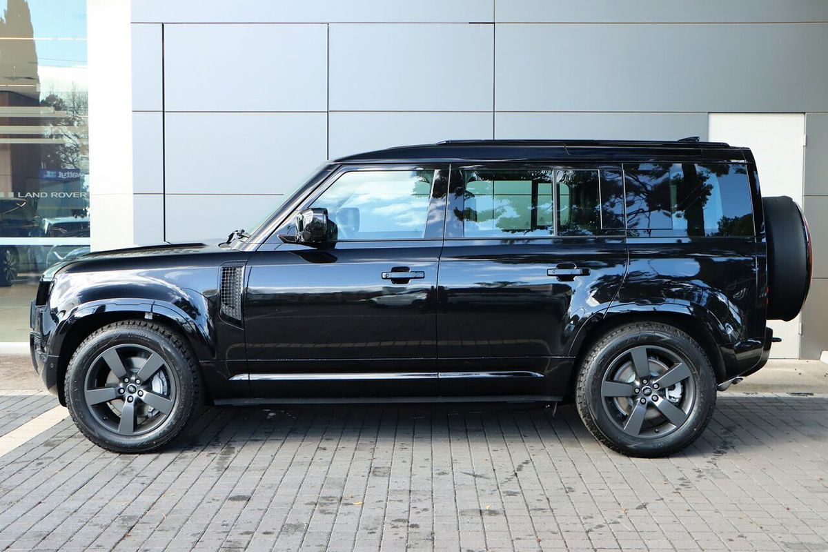 2025 Land Rover Defender 110 D350 X-Dynamic SE L663