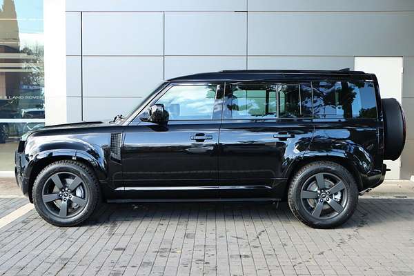 2025 Land Rover Defender 110 D350 X-Dynamic SE L663