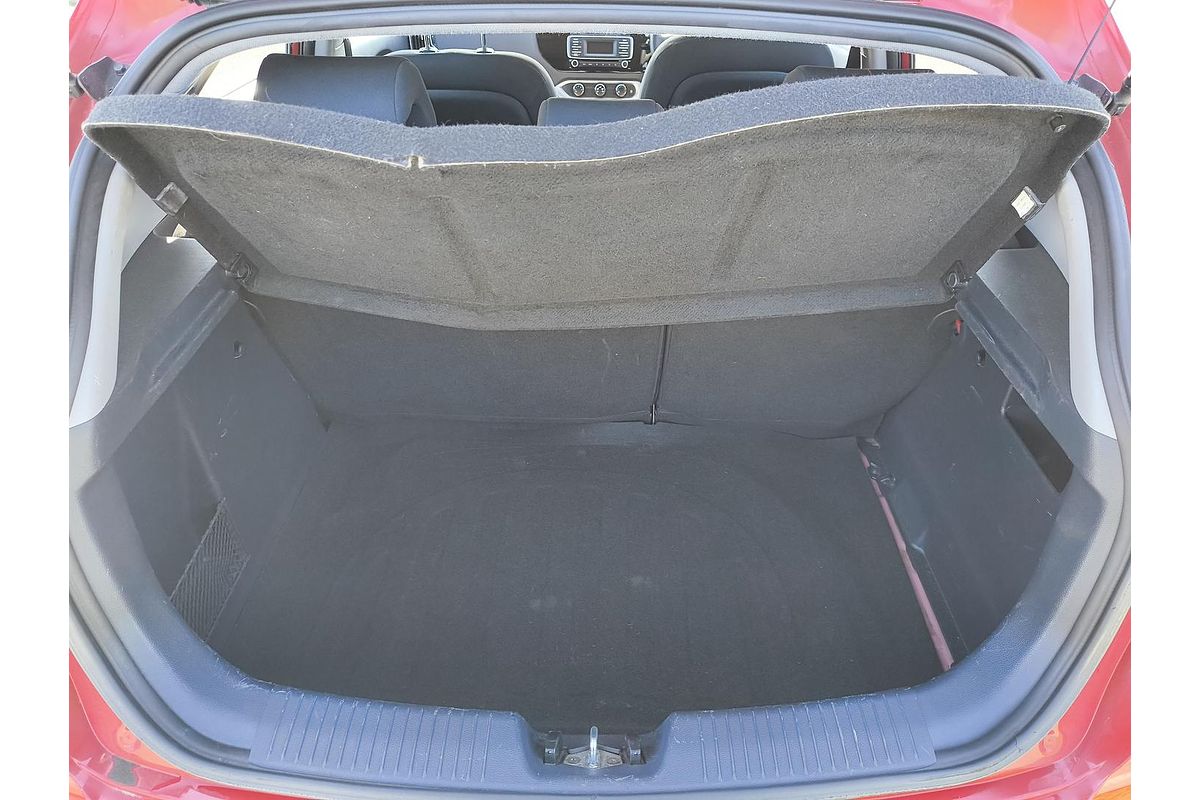 2015 Kia Rio S UB