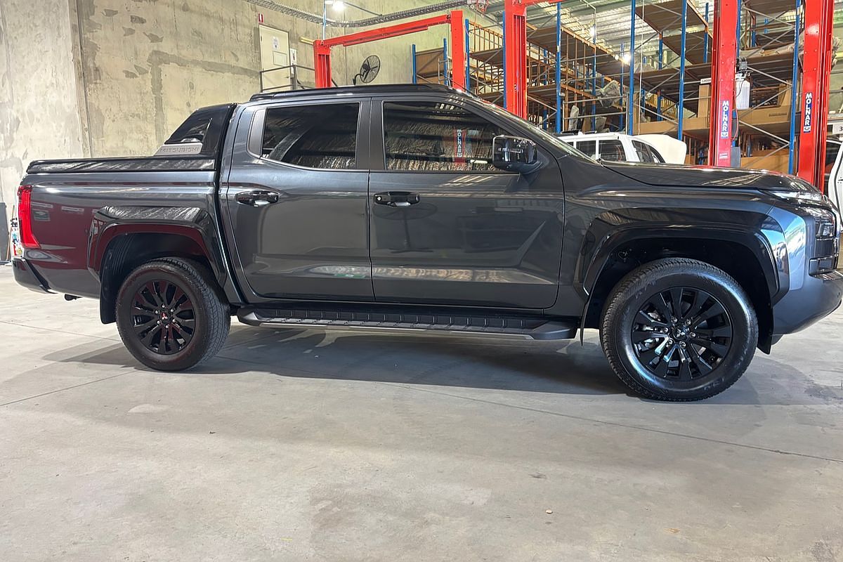 2024 Mitsubishi Triton GSR MV 4X4
