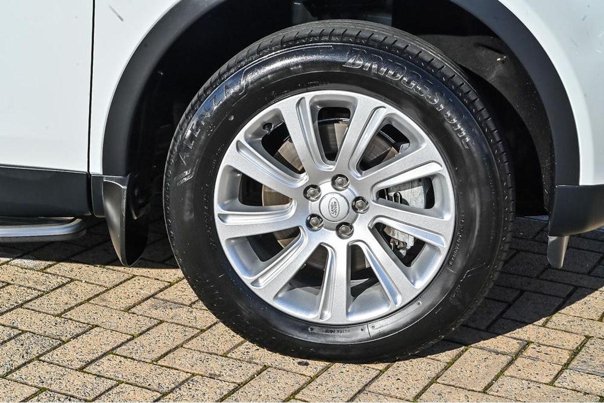2016 Land Rover Discovery Sport SD4 HSE L550