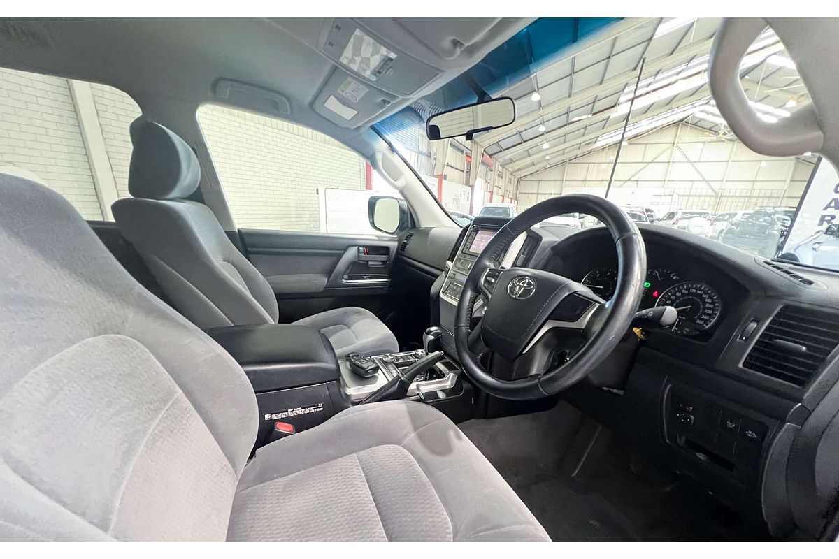 2018 Toyota Landcruiser GXL VDJ200R