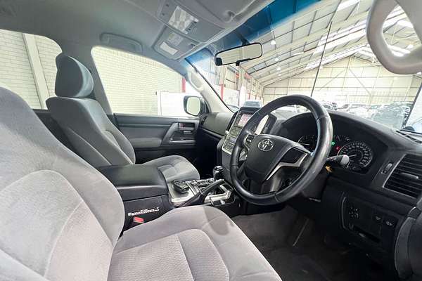 2018 Toyota Landcruiser GXL VDJ200R