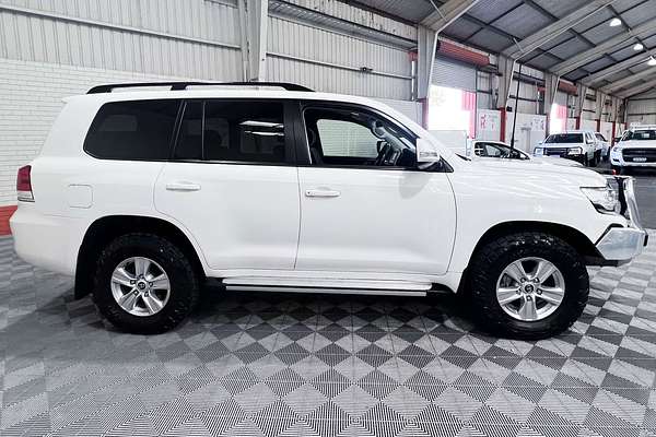 2018 Toyota Landcruiser GXL VDJ200R