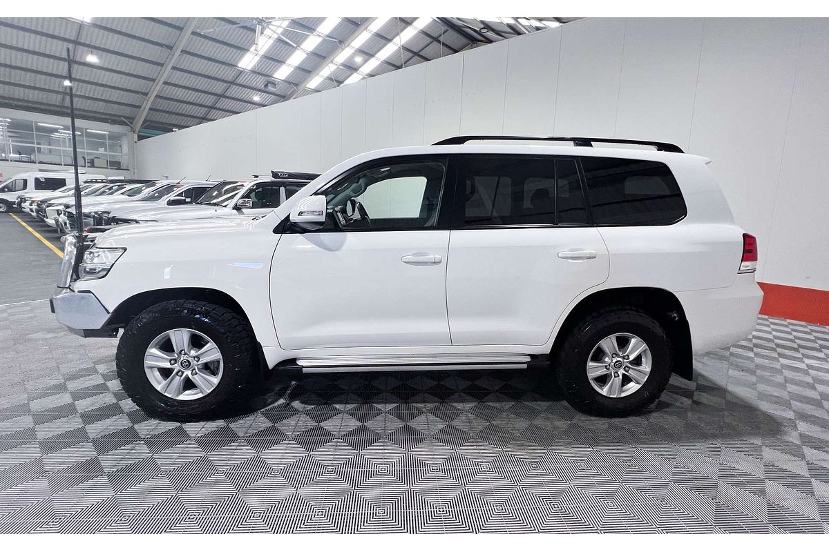 2018 Toyota Landcruiser GXL VDJ200R