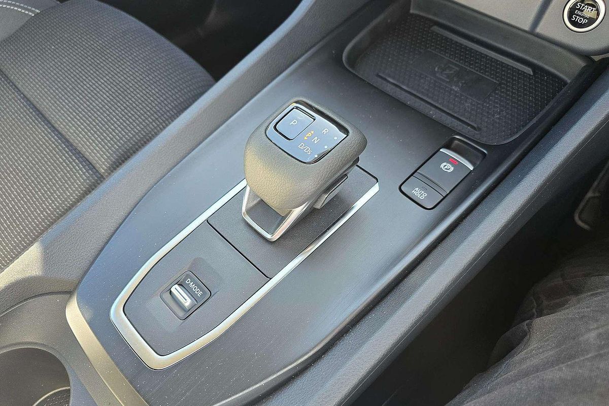 2024 Nissan QASHQAI ST-L J12