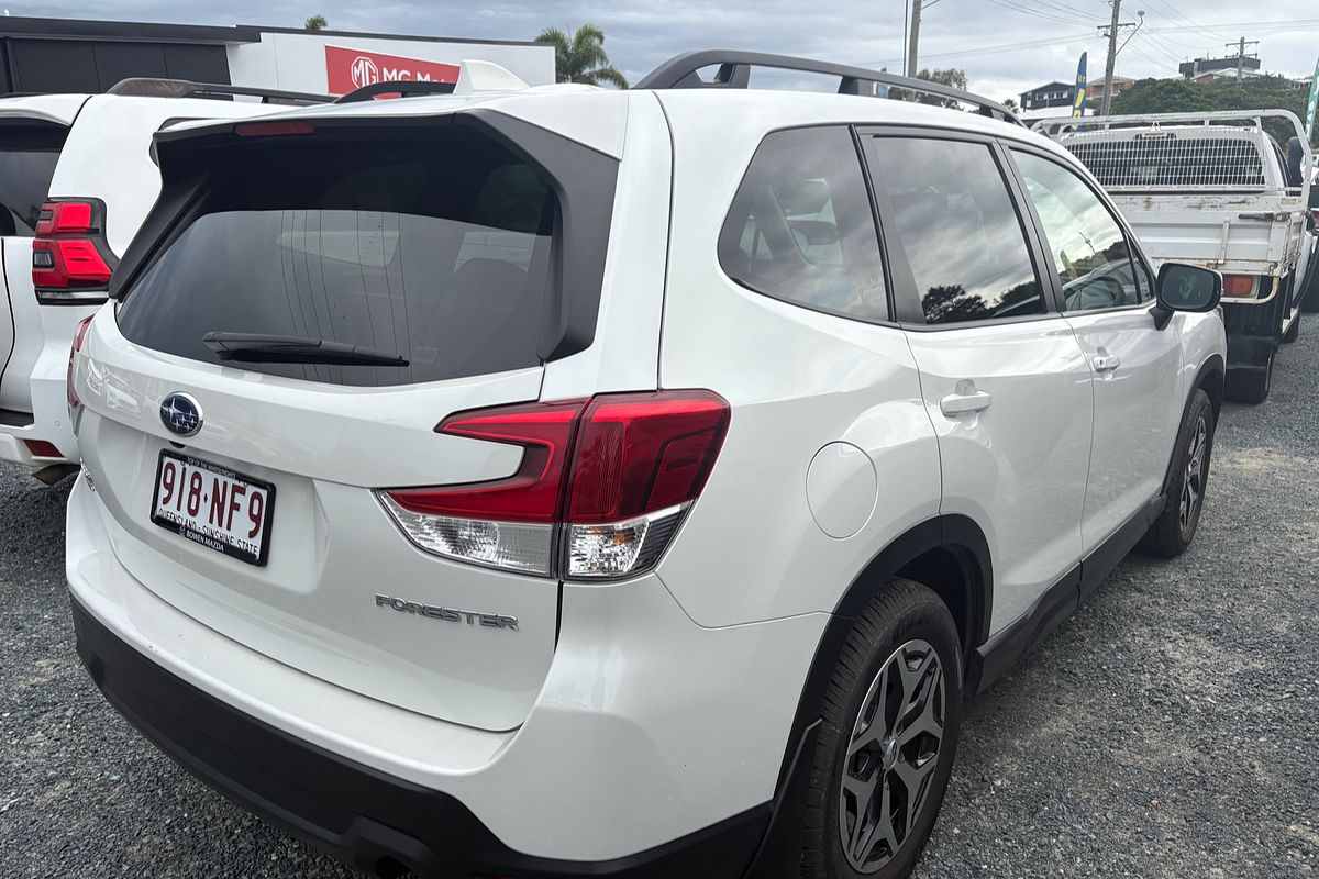 2023 Subaru Forester 2.5i-L S5