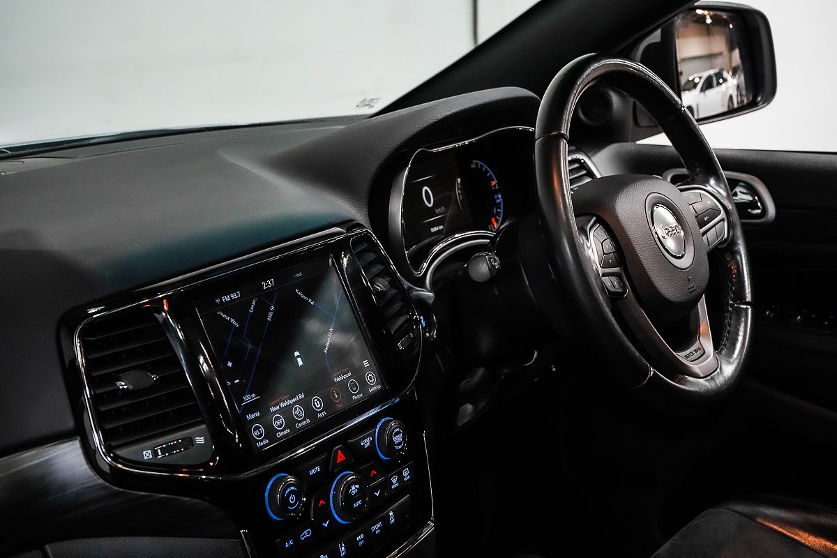 2020 Jeep Grand Cherokee Night Eagle WK