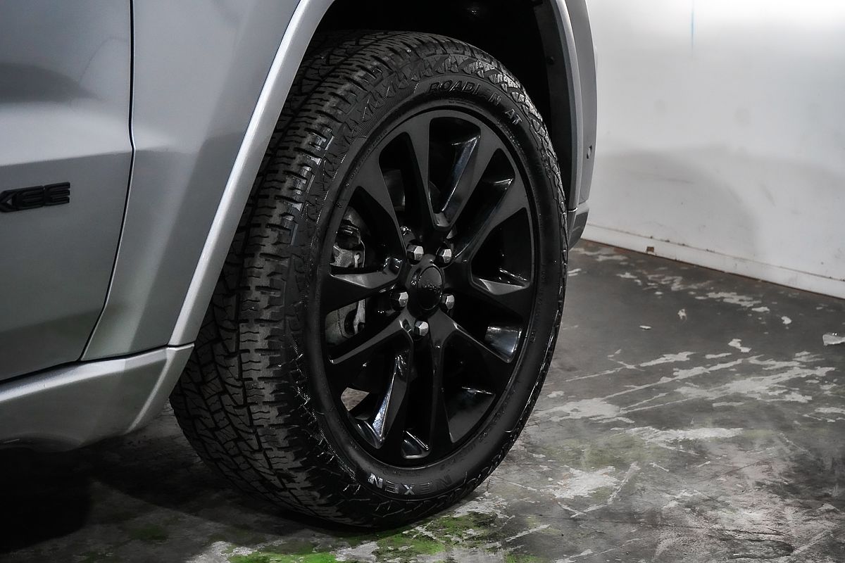 2020 Jeep Grand Cherokee Night Eagle WK