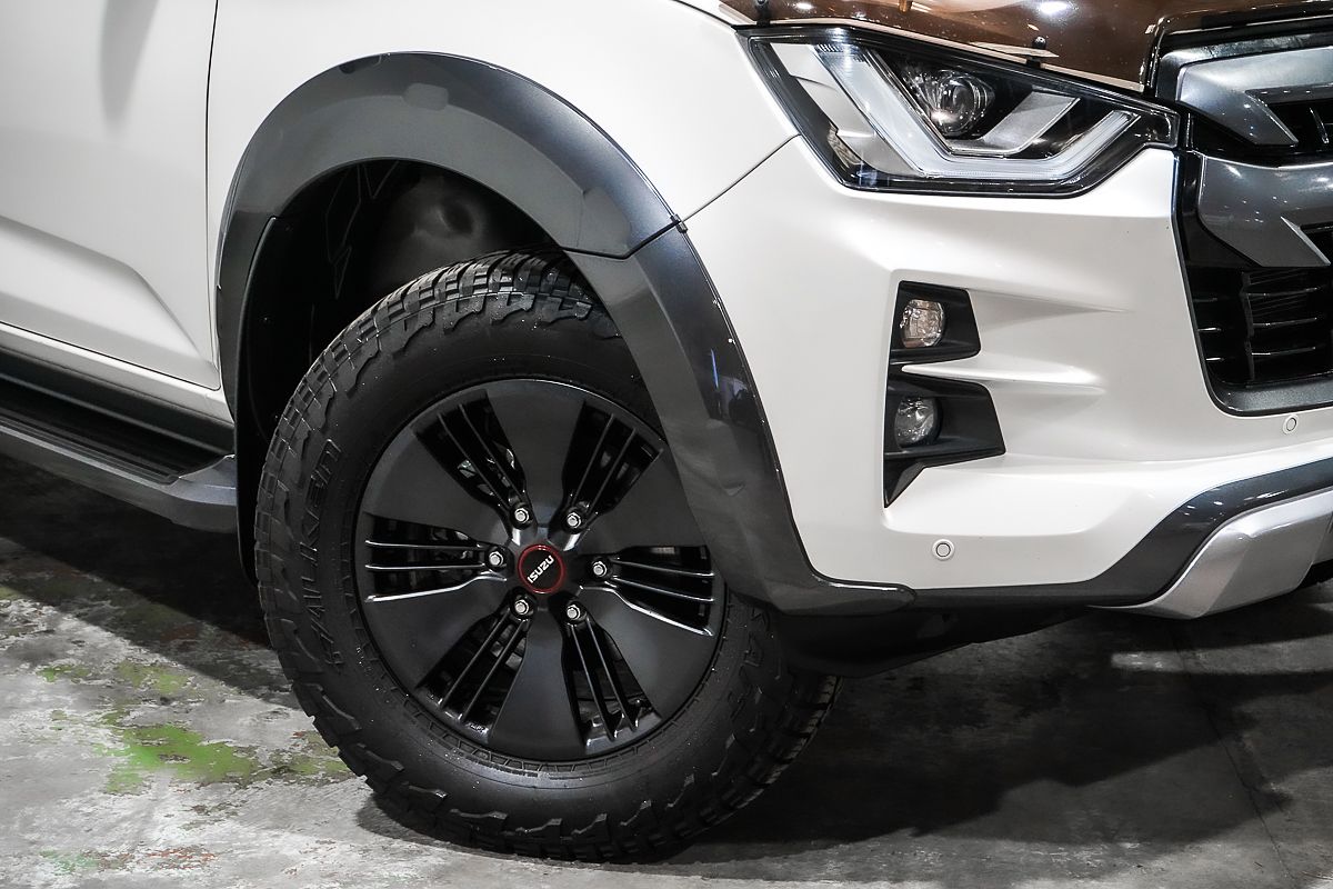 2022 Isuzu D-MAX X-TERRAIN 4X4