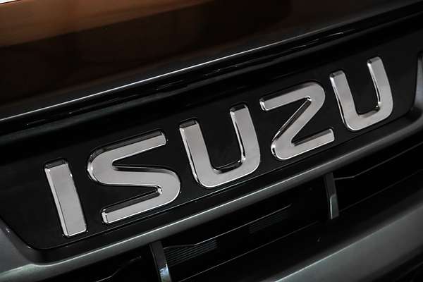 2022 Isuzu D-MAX X-TERRAIN 4X4