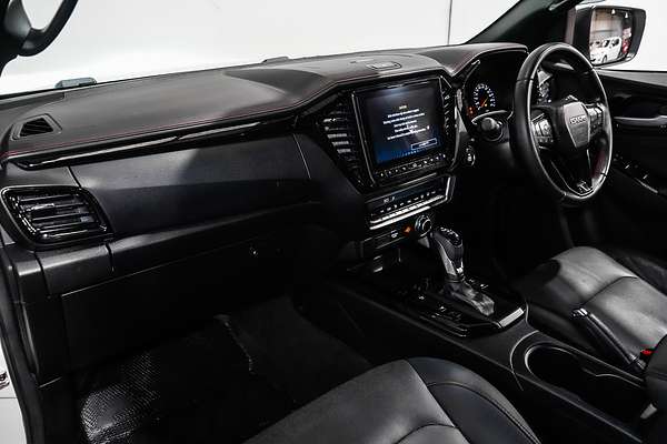 2022 Isuzu D-MAX X-TERRAIN 4X4