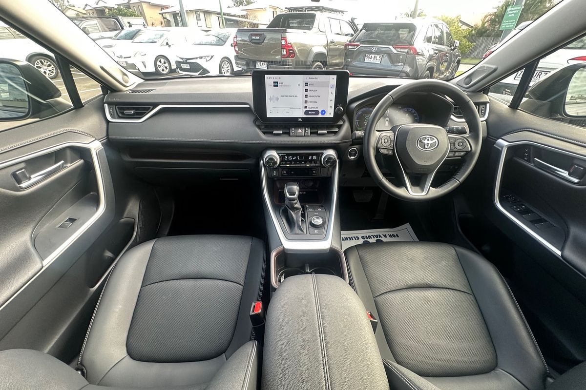 2024 Toyota RAV4 Cruiser AXAH54R