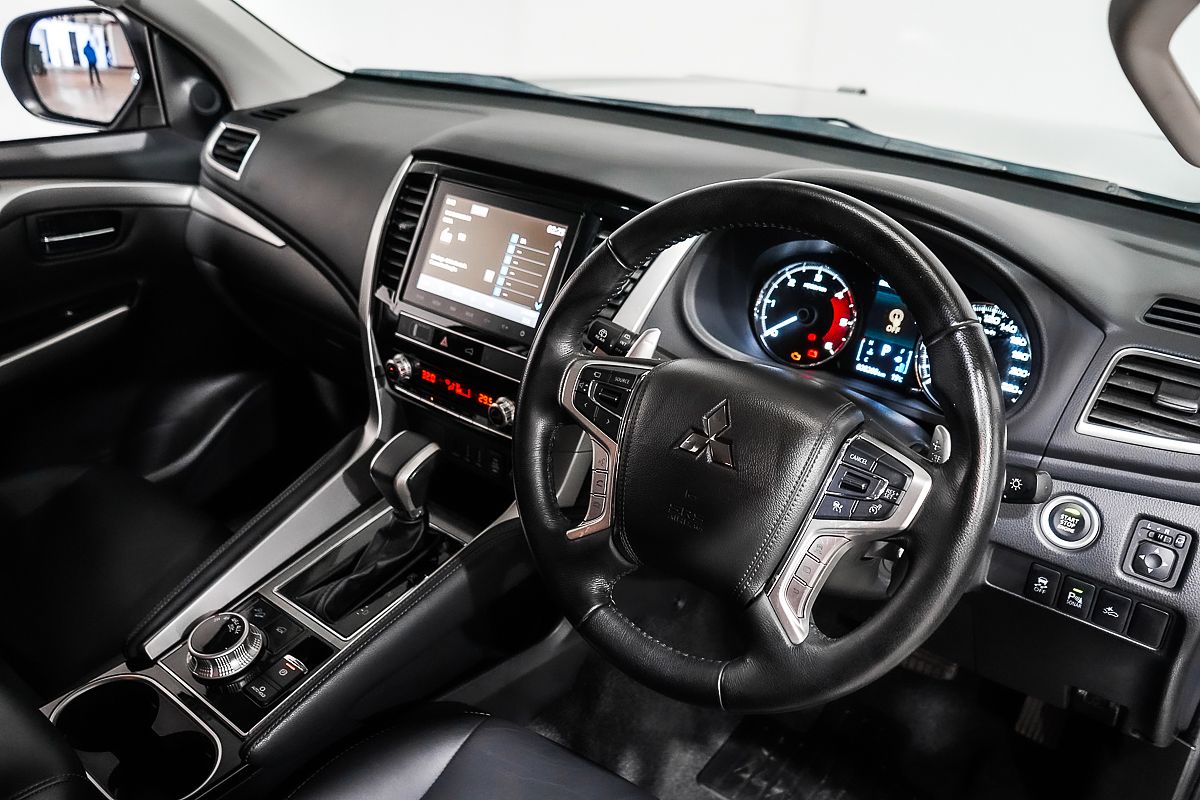 2022 Mitsubishi Pajero Sport GLS QF