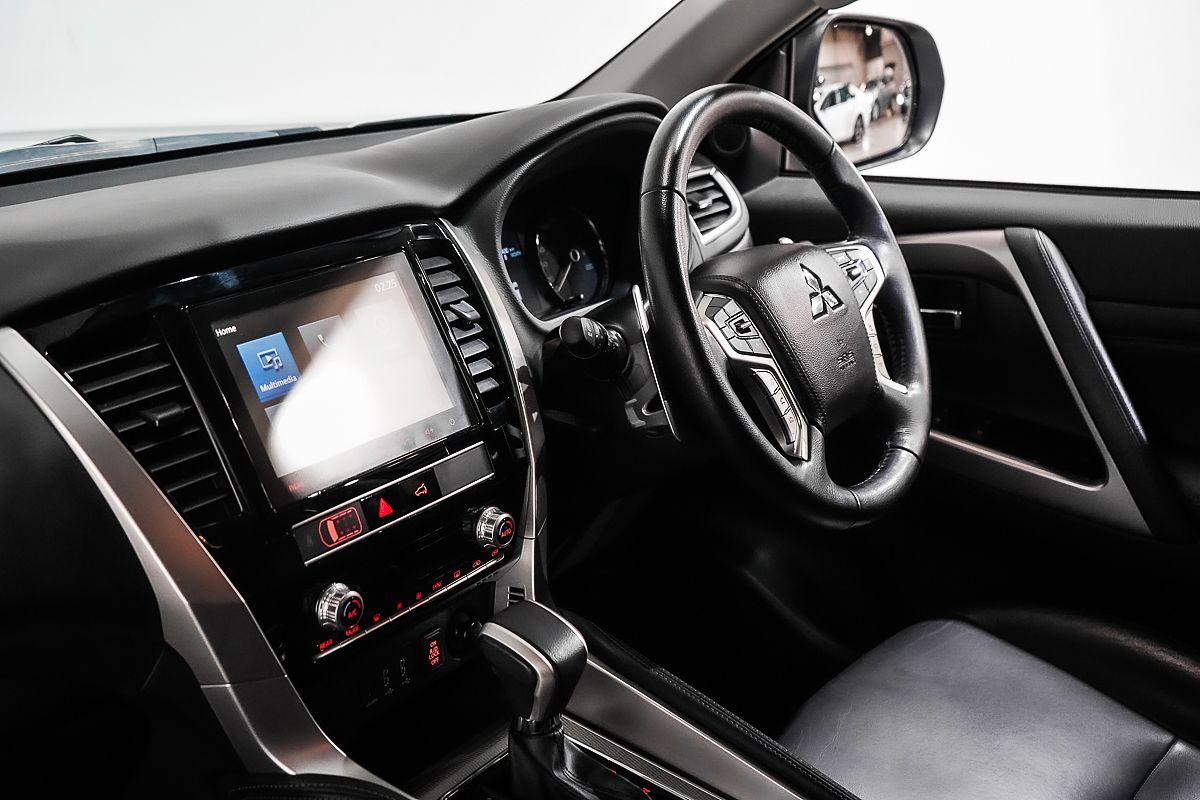 2022 Mitsubishi Pajero Sport GLS QF