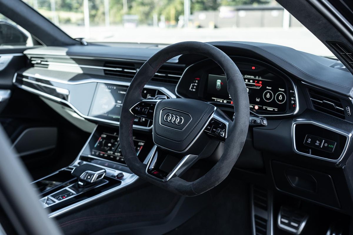 2024 Audi RS6 Performance C8