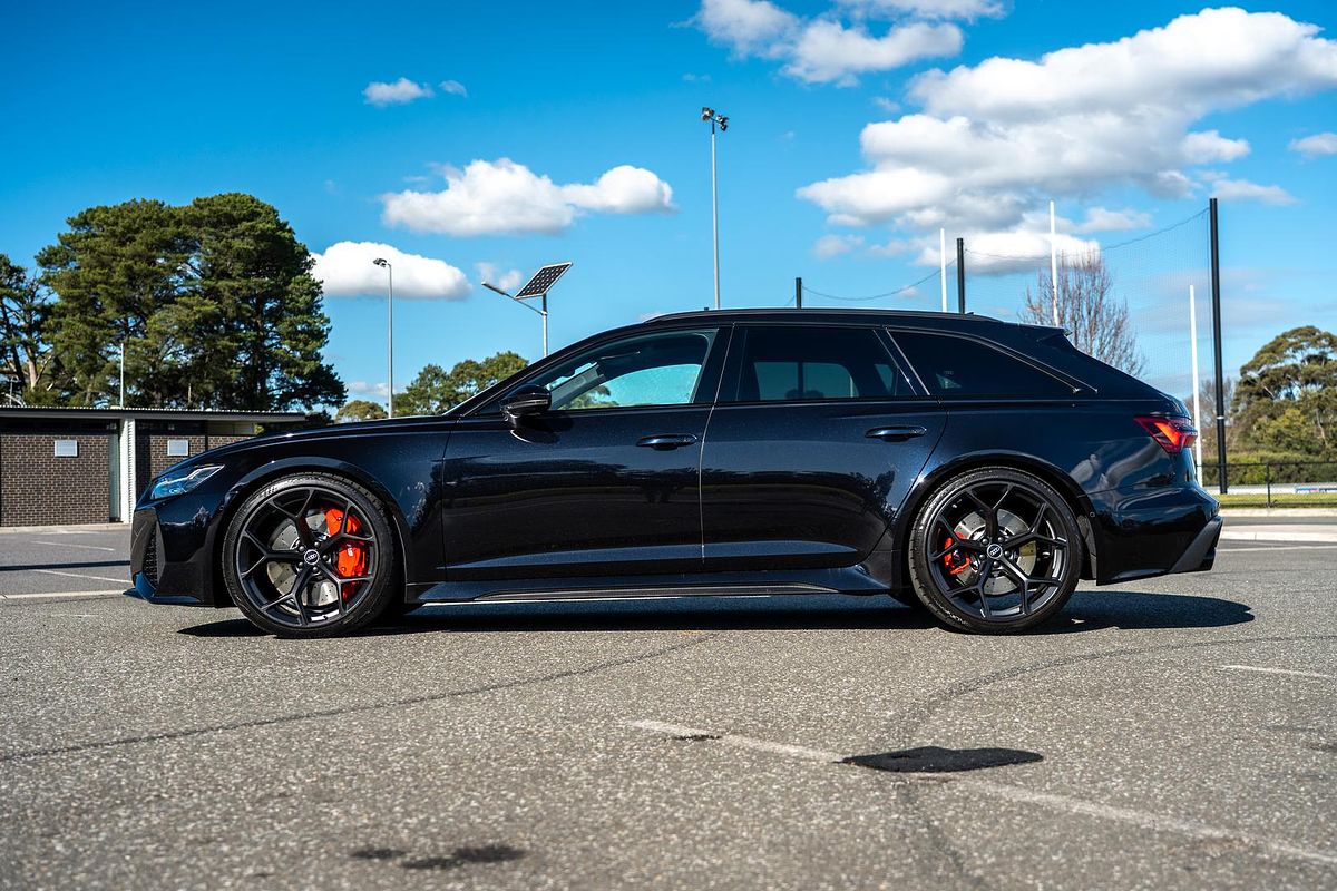 2024 Audi RS6 Performance C8